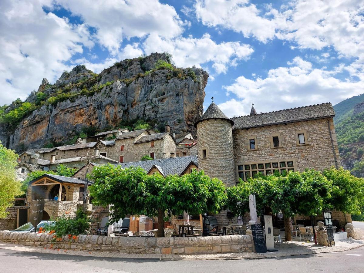 Hotel-Restaurant Le Manoir De Montesquiou La Malène Buitenkant foto